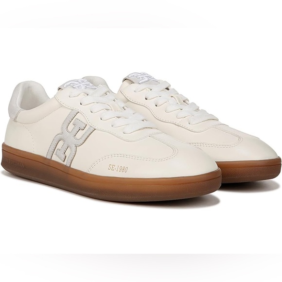 Sam Edelman Shoes - Sam Edelman Tenny white leather sneakers sz 6 M